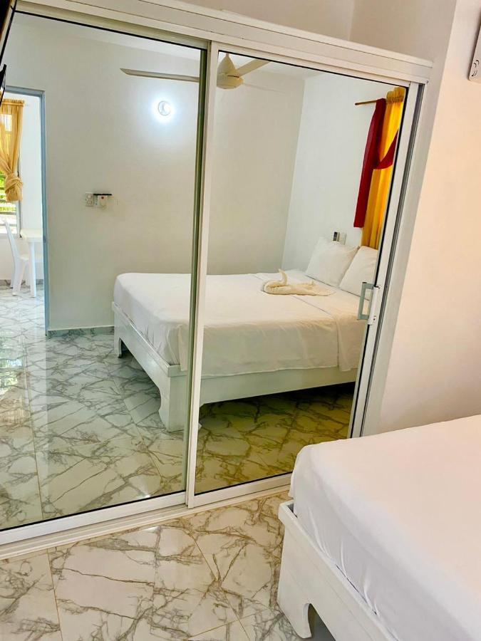 Apartamentos Felix Las Terrenas Esterno foto